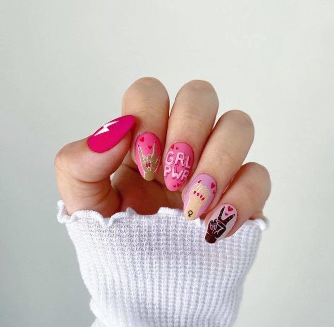 lovely women’s day nail art designs -20
