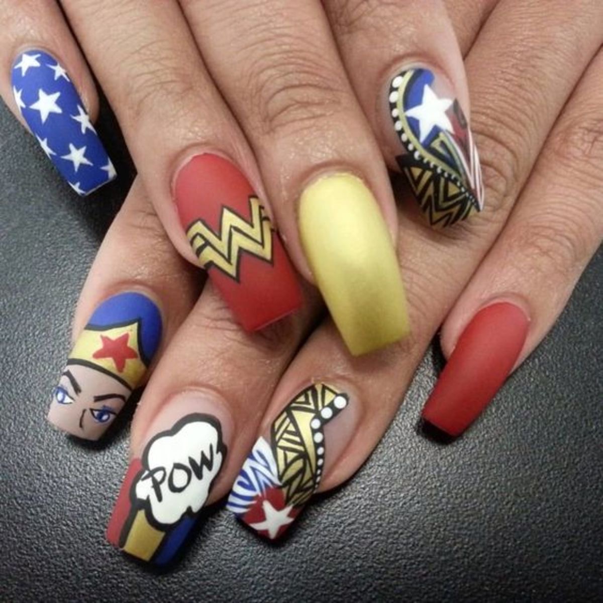 cool women’s day nail art design-27