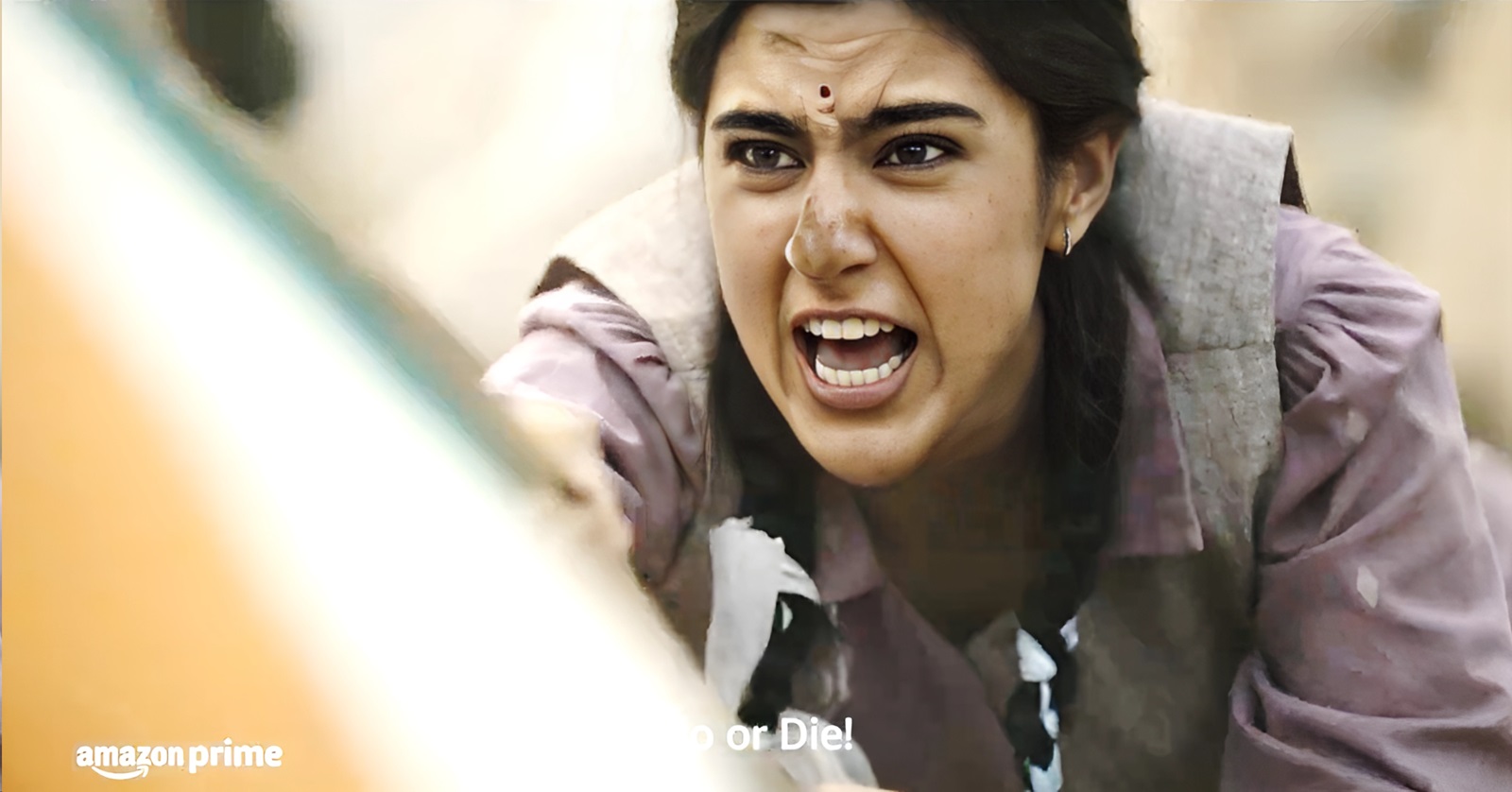 Sara Ali Khan - Trailer - Ae Mere Watan